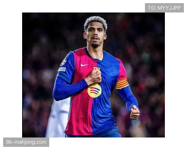 伤病报告:巴萨后卫阿劳霍左腿肌肉撕裂,预计赛季报销 伤病报告:巴萨后卫阿劳霍左腿肌肉撕裂,预计赛季报销